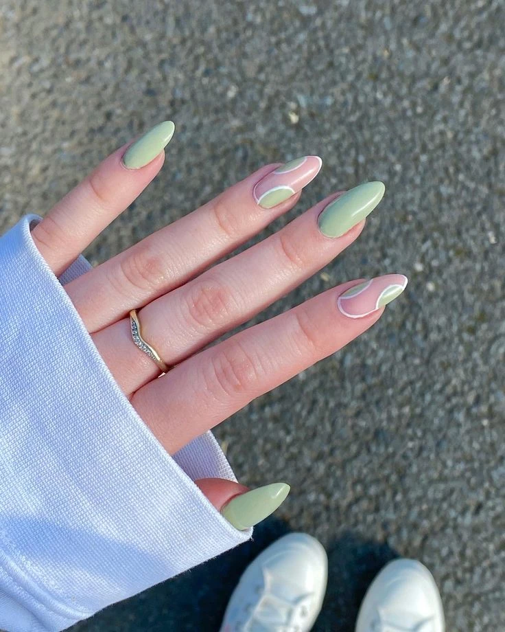 Light green nails, las uñas que marcan tendencia este invierno