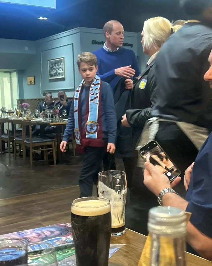 El príncipe William y su hijo Geroge en su primera salida tras conocer el diagnóstico de cáncer de Kate Middleton.