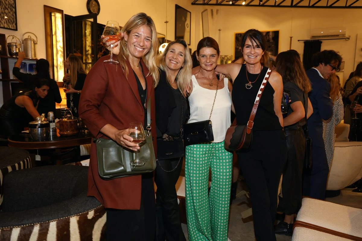 Carla Fiorito, Ioia Puig, Isabel Firmin Didot y Maria Gimenez