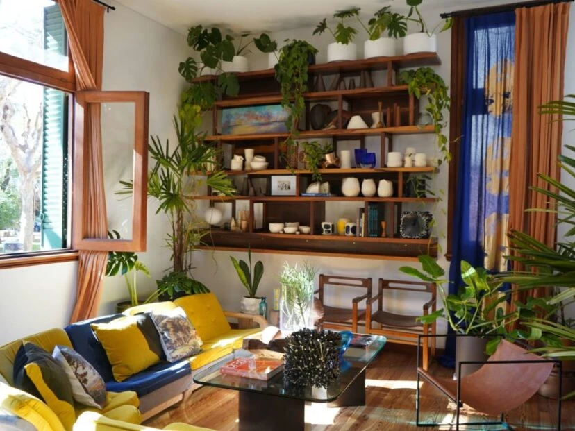 Las mejores ideas para decorar tu primer departamento con plantas
