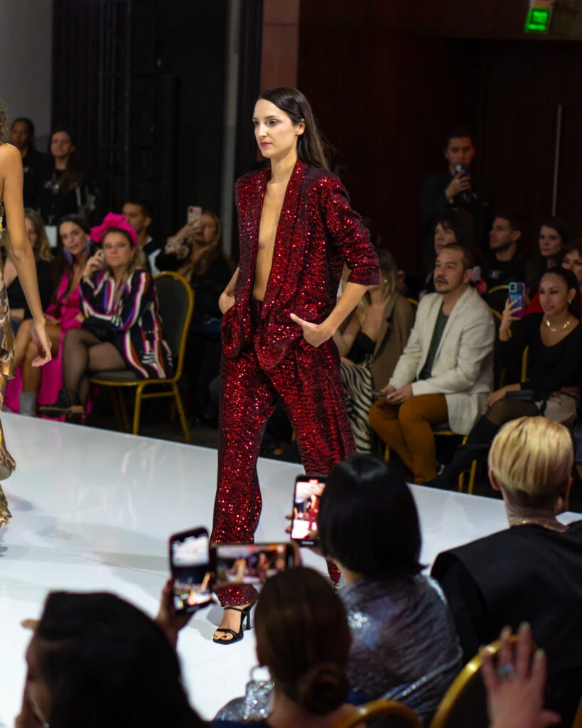 Desfile Benito Fernández.