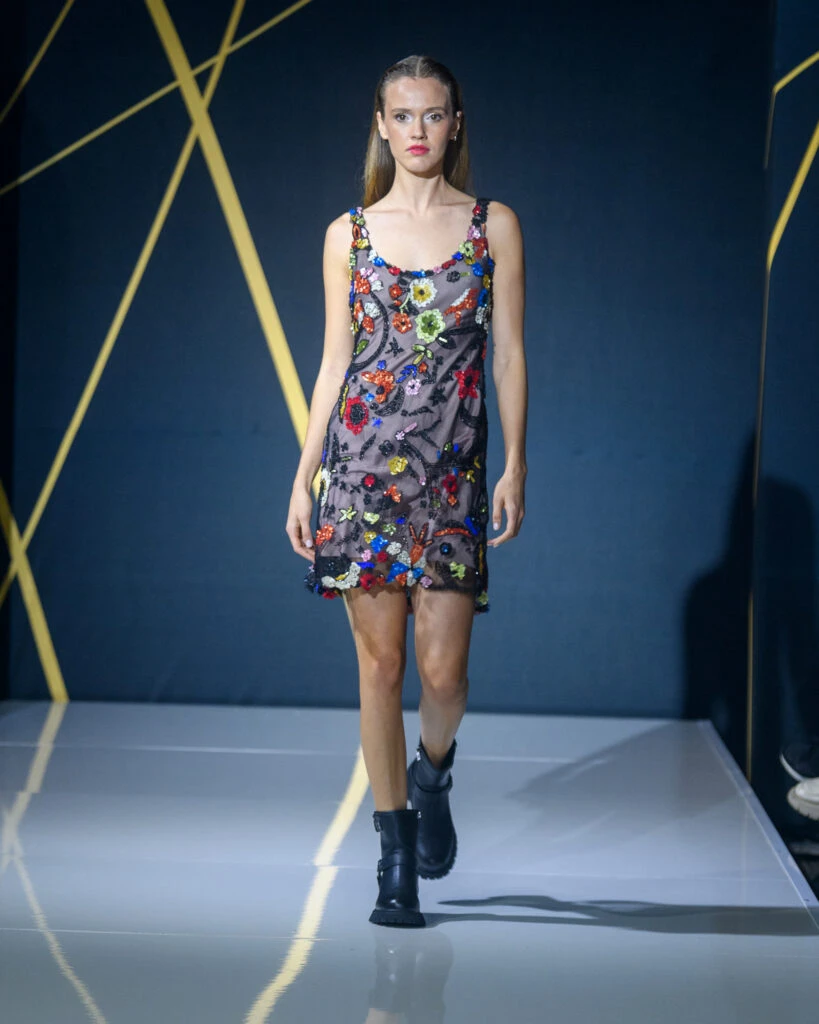 Desfile Benito Fernández