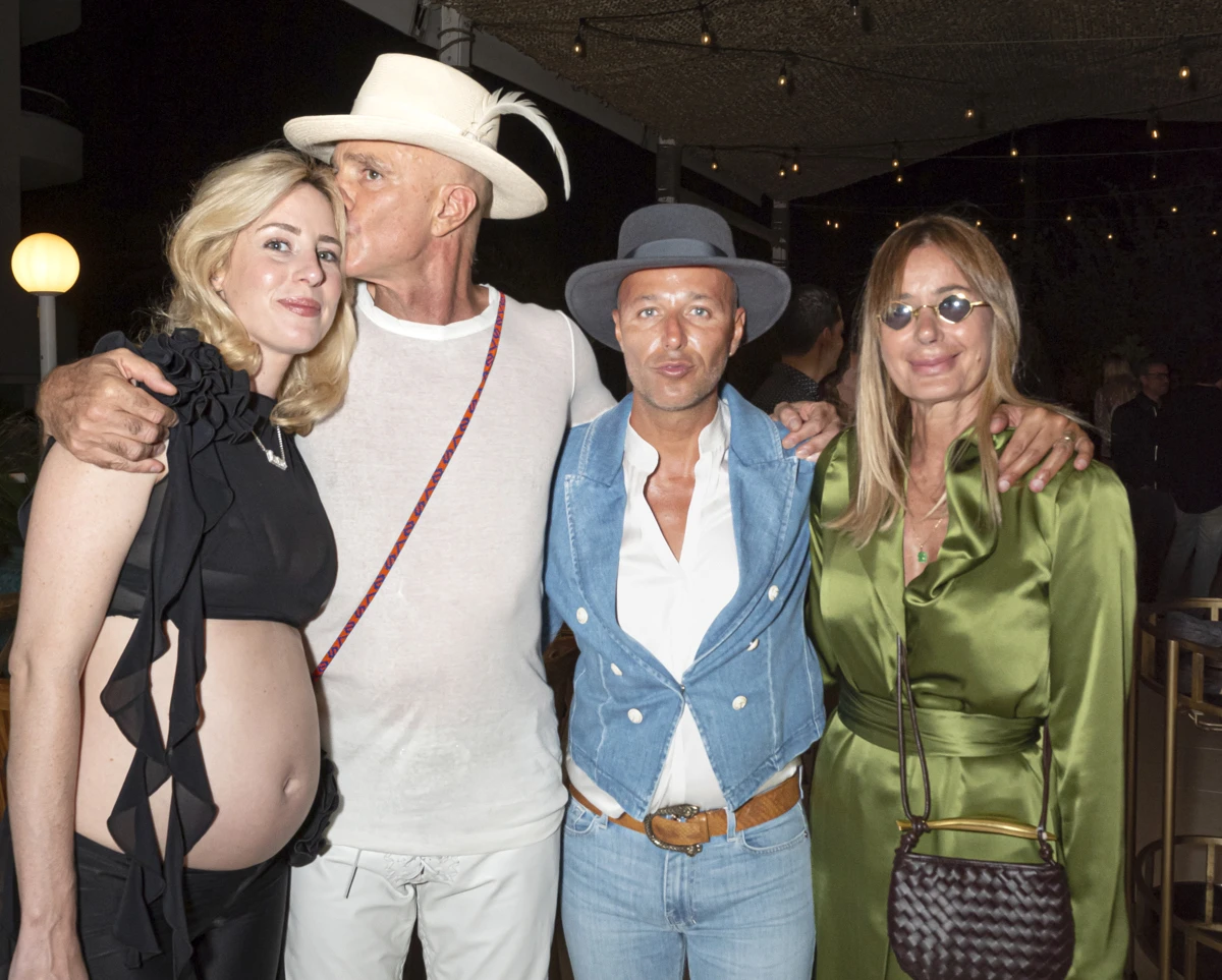 Los Faena, Gaby Alvarez y su mujer