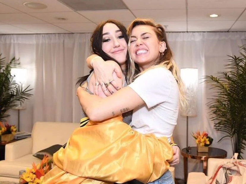 Miley Cyrus y la venganza de su hermana Noah: se acercó a su ex esposo Liam Hemsworth para darle celos