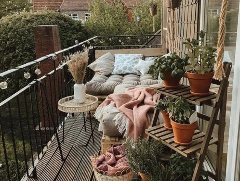 El balcón: ideas con estilo y confort para aprovecharlo en invierno