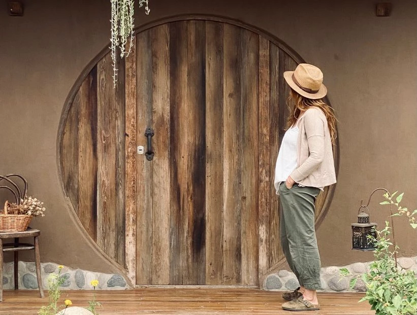 Alerta tendencia: las puertas de madera son las favoritas del 2024