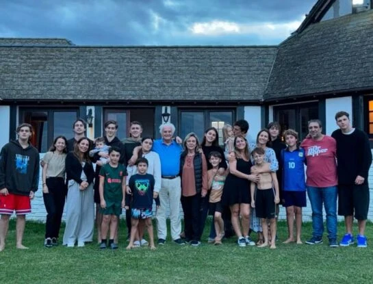 Las fotos inéditas del fin de semana en familia de Roberto García Moritán y Pampita en el Castillo Duhau