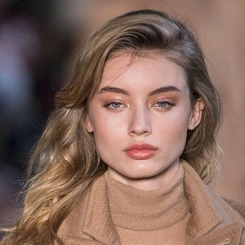 El maquillaje del momento se hace con un solo producto