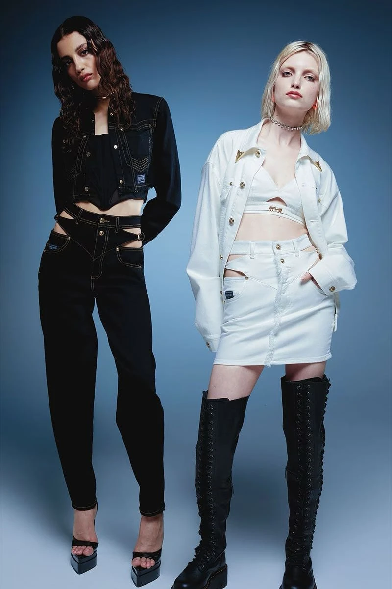 Versace Jeans Couture colección primavera verano 2024