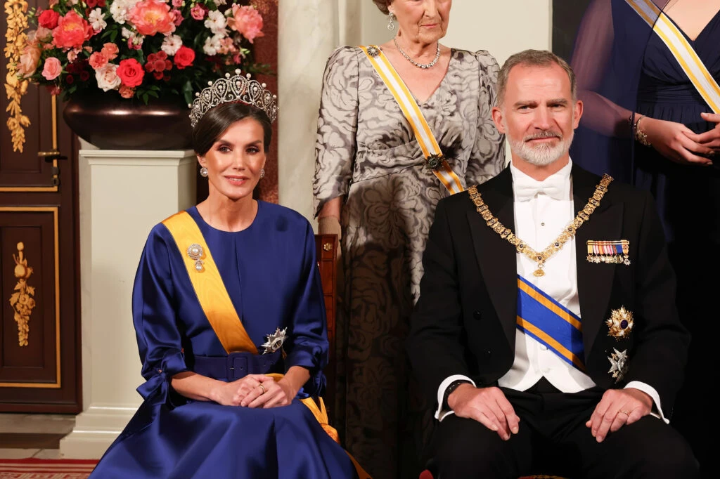 Los looks de Máxima y Letizia en un banquete de Estado. Foto: Fotonoticias. 