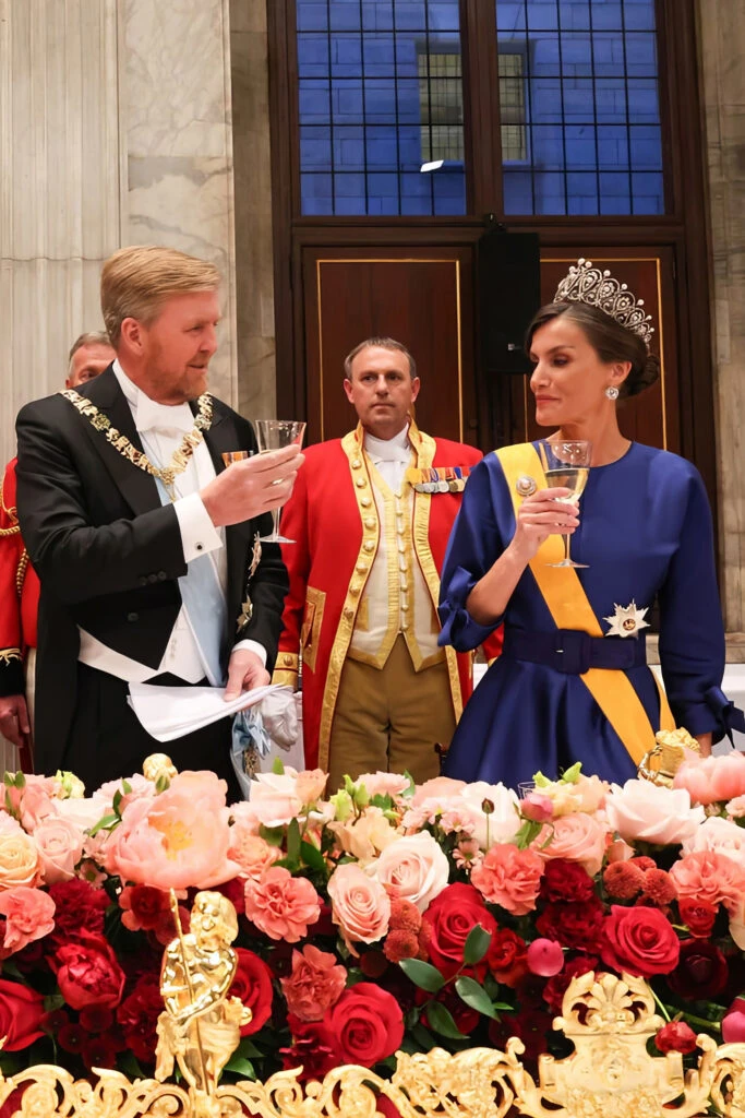 Los looks de Máxima y Letizia en un banquete de Estado. Foto: Fotonoticias. 