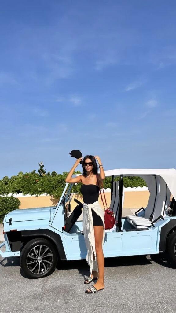 Los looks black & white de Nicole y Zaira. Foto: Instagram. 