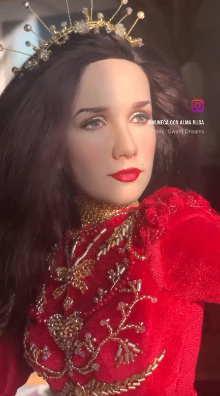 Natalia Oreiro sus fans rusos hicieron una muñeca que luce como ella
