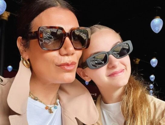 Flor de la V se mostró orgullosa por el logro de Isabella, su hija