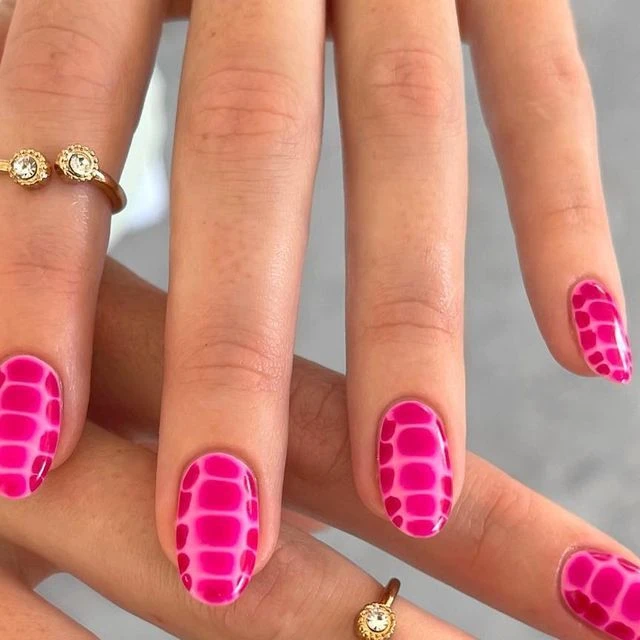 Snake skin nails, las uñas fashionistas de esta temporada