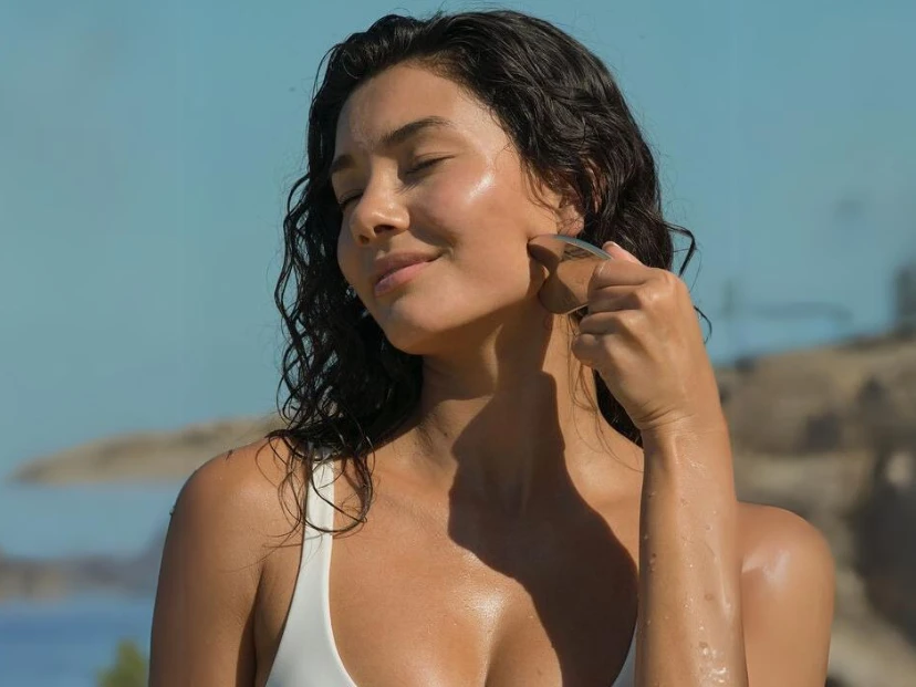 Cómo sumar las piedras Gua Sha a tu rutina de skincare