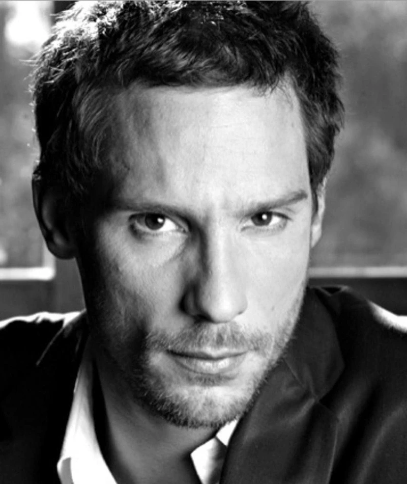 El mal momento de Gonzalo Valenzuela: lo denunciaron por presunto abuso sexual