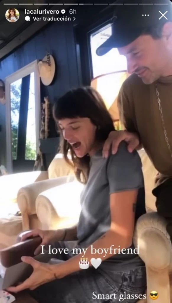 Calu Rivero es ahora dueña de uno de los artículos tecnológicos más codiciados del momento: su novio, Aito de la Rúa, le hizo un caro regalo