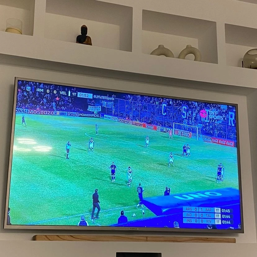 indiana cubero hinca de velez