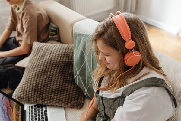 Trauma acústico: qué es esta afección que pone a riesgo a los jóvenes