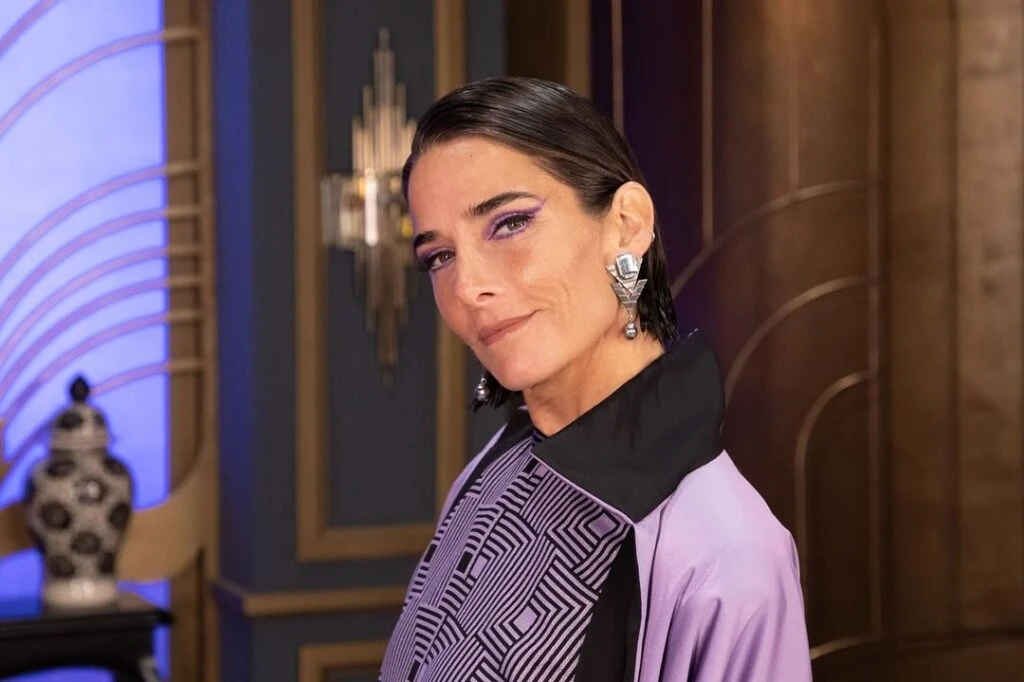 El look de Juana Viale en la mesaza