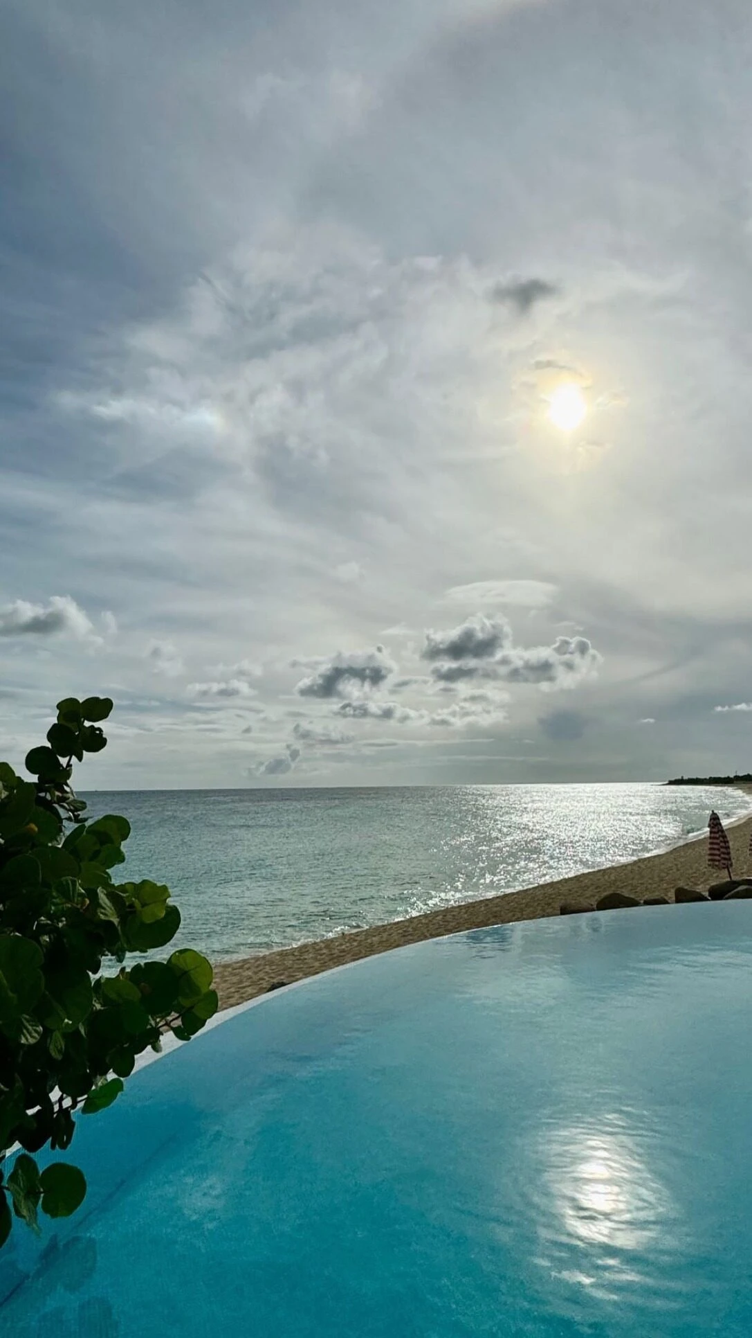 Las fotos del viaje de Pampita al Caribe junto a sus amigas