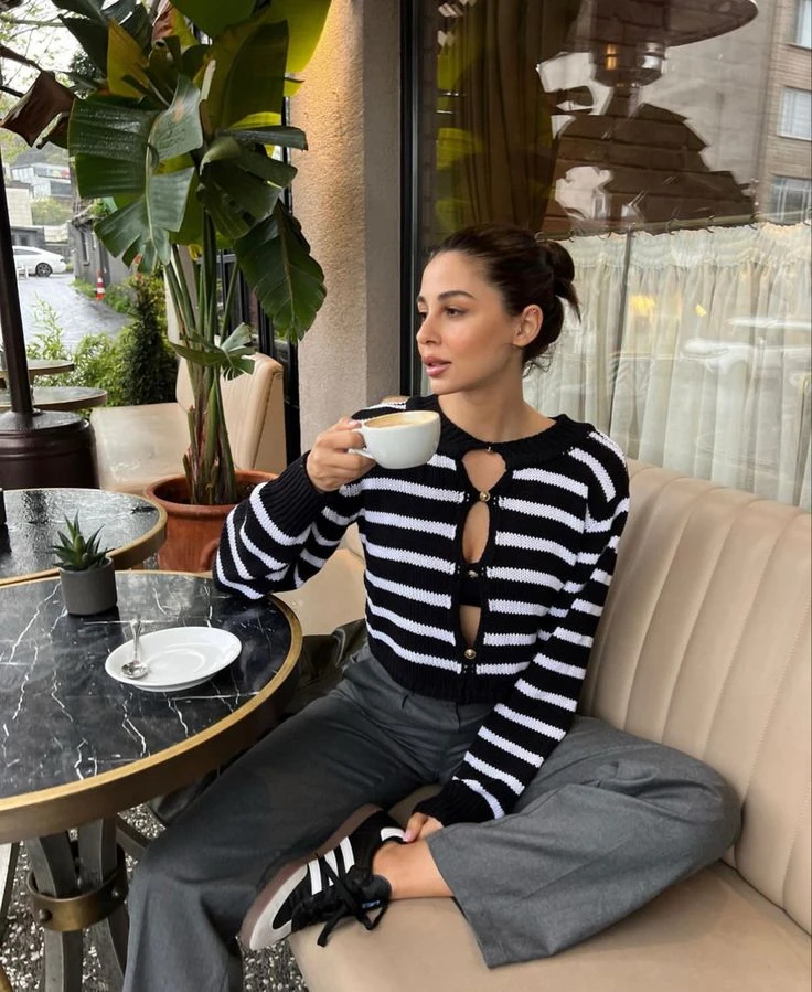 5 looks con los suéteres protagonistas del invierno 2024