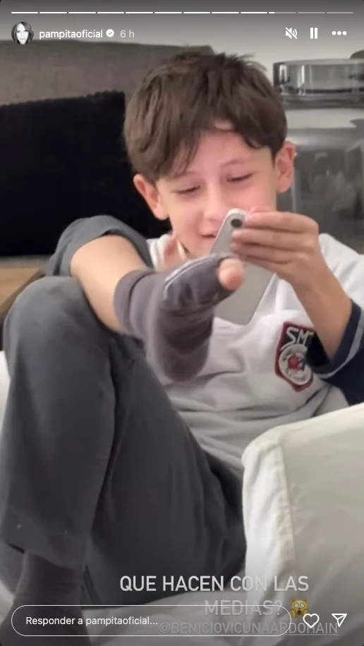 Benicio Vicuña mostró su medioa rota