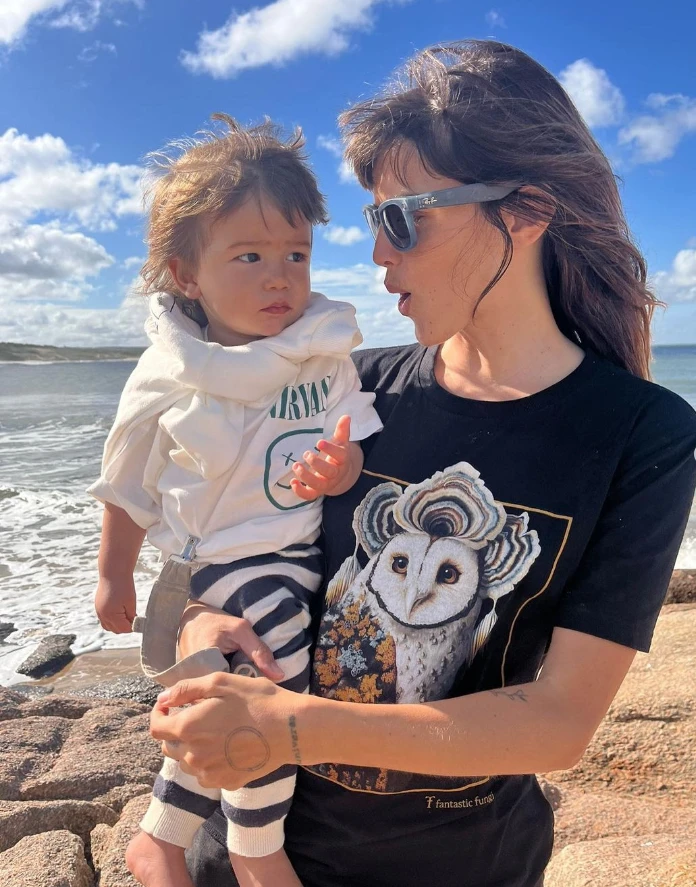 Calu Rivero con Tao, su hijo