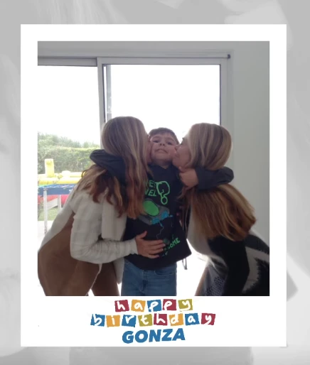 El cumpleaños de uno de los nietos de las Trillizas