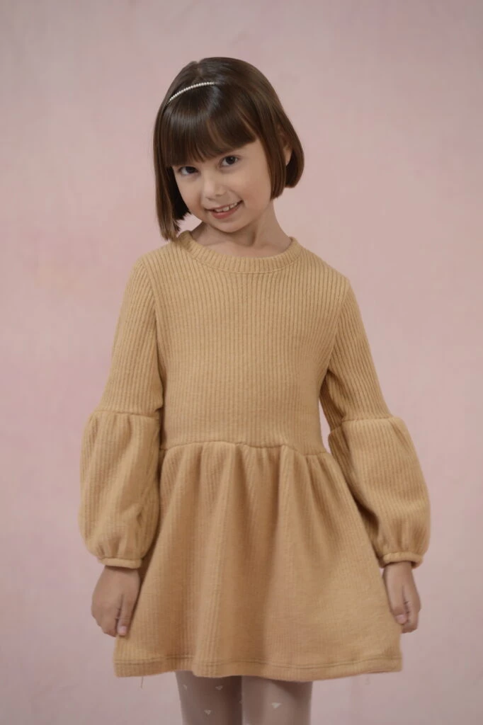 Quién es Juliet Czupiak, la mini periodista de siete años que entrevistó a Mirtha Legrand