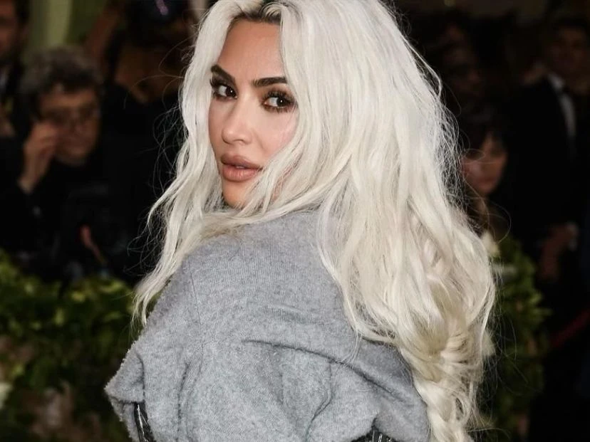 Kim Kardashian y su cintura extrema en la Met Gala: qué dicen los especialistas foto: ig