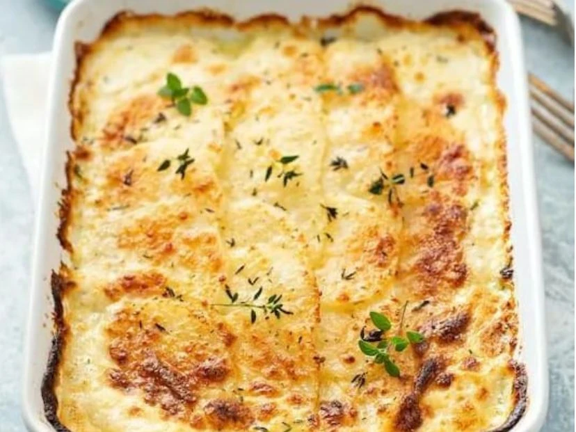 La receta de mil hojas de papa y espinaca de Jimena Monteverde