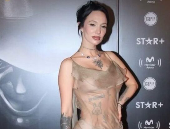 El mega look con transparencias que lució La Joaqui en los Premios Gardel