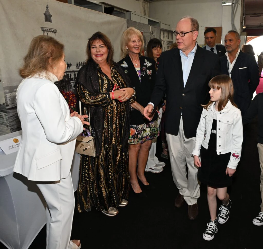 La princesa Gabriella de Mónaco se lució con un look fashionista