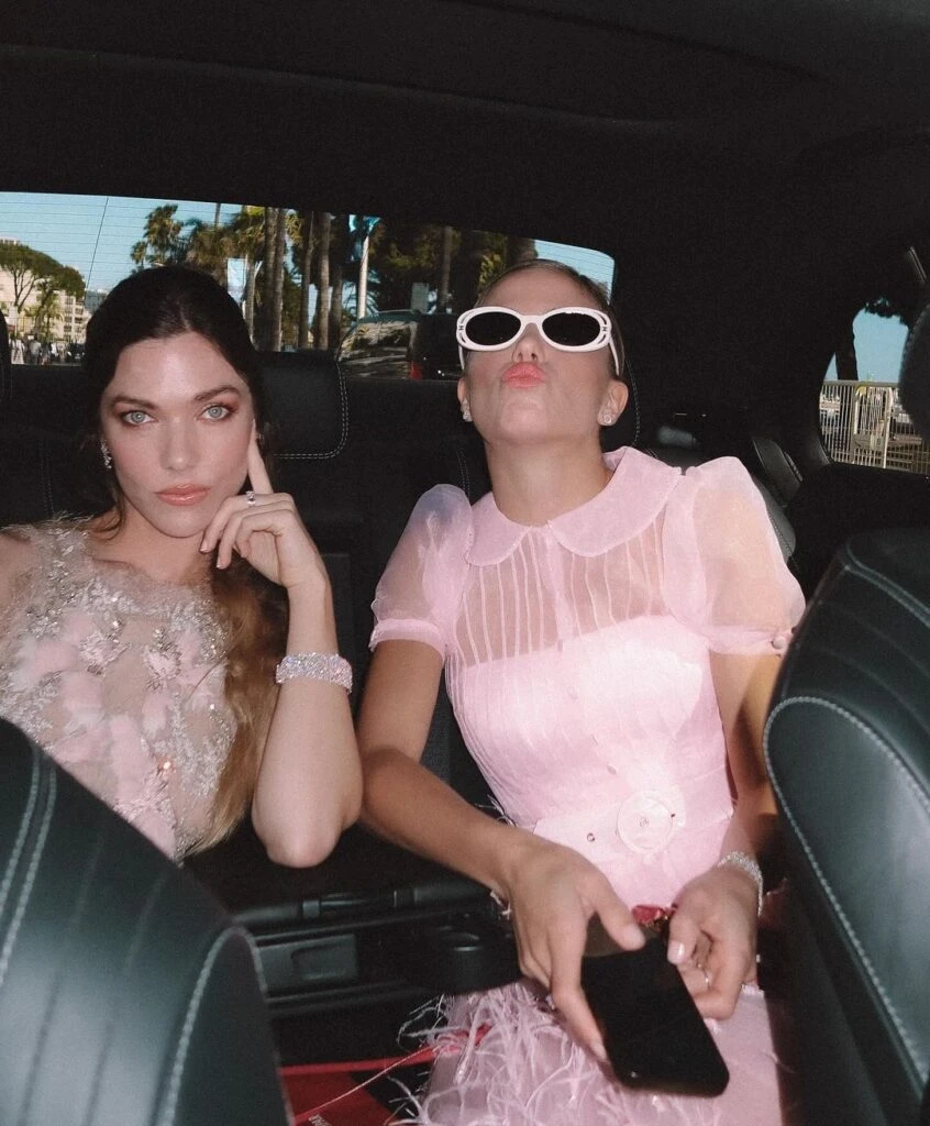 Laura Laprida eligió un look romántico para la alfombra roja de Cannes