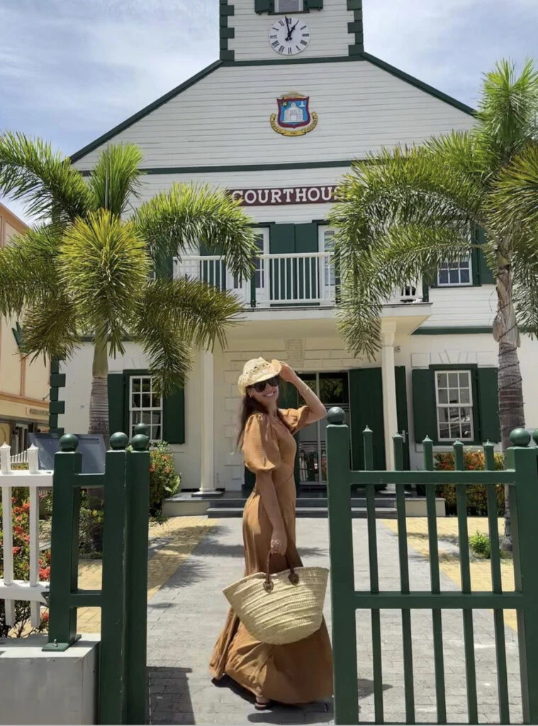 La modelo marcó tendencia con su outfit. Foto: Instagram.