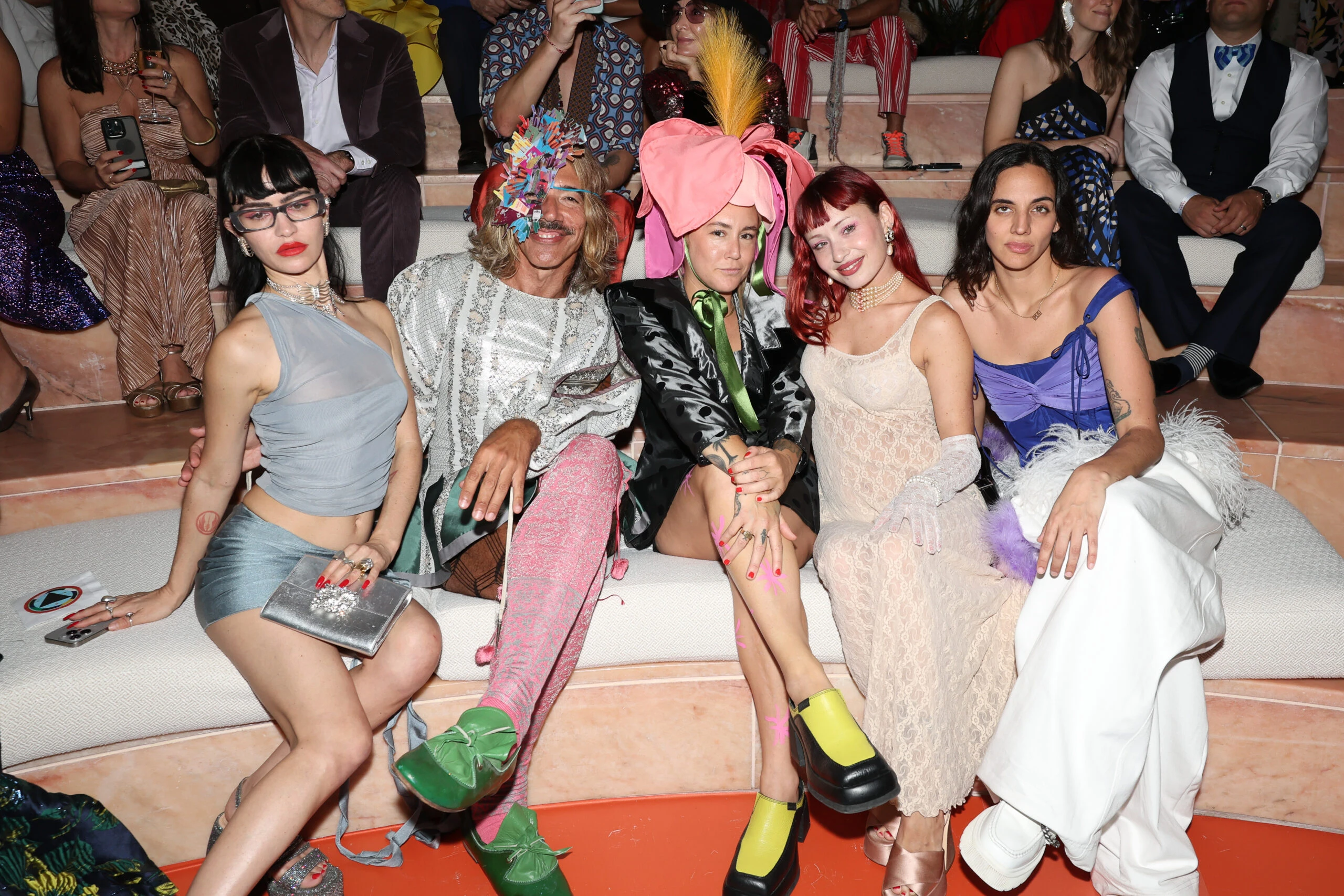 Pilar Zeta, Eli Sudbrack, Kelly Breez, Miranda Makaroff, Gabriela Pacheco