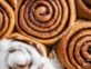 La receta de los cinnamon rolls de Paulina Cocina, los manjares perfectos para el otoño