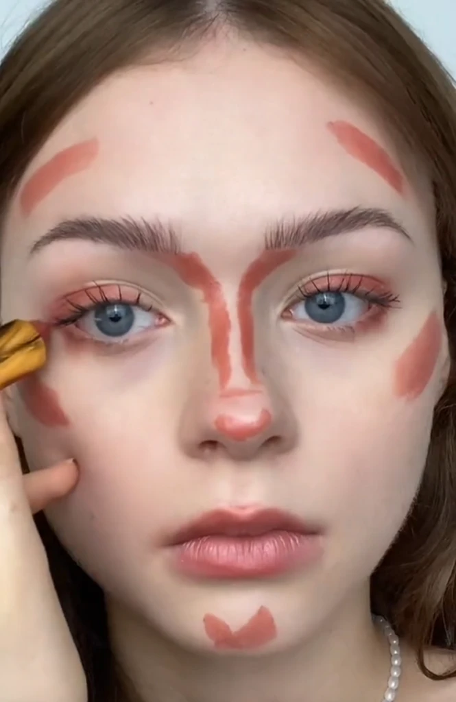 Makeup con un solo producto: el truco más viral de TikTok