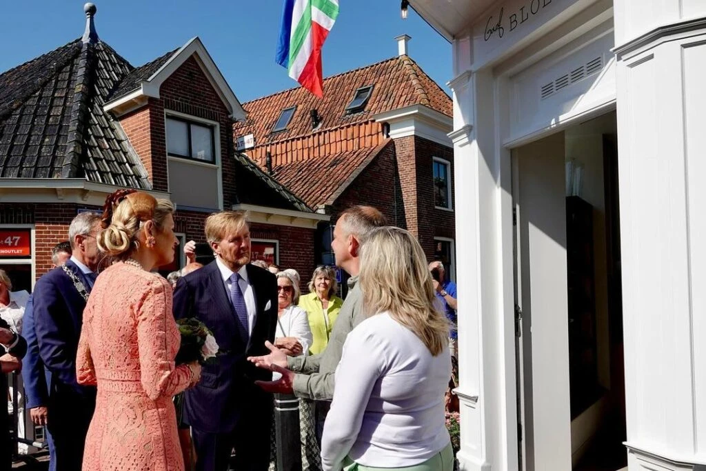 Máxima se jugó con un look maximalista y triunfó