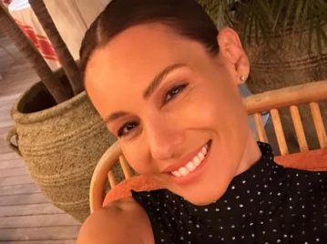 Pampita mostró la última tendencia en vestidos de fiesta