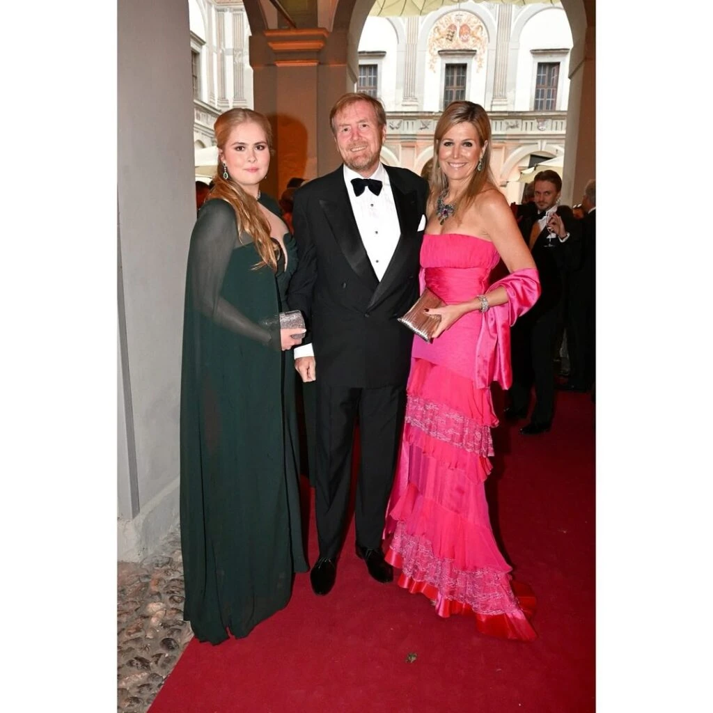 El look de Amalia para un casamiento