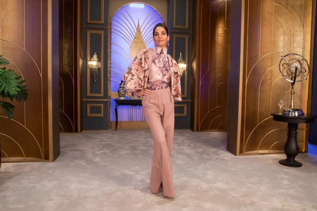 Juana Viale con un look alto invierno