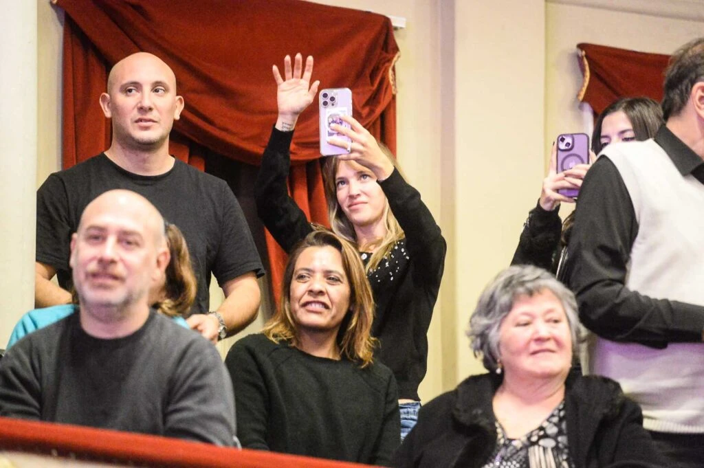 Luisana Lopilato fue al teatro Podestá a ver la obra de su hermano. Foto RS Fotos