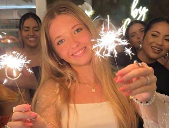 Los 15 de Aitana Paladini, la hija mayor de Rocío Guirao Díaz y Nicolás Paladini: las fotos de la fiesta
