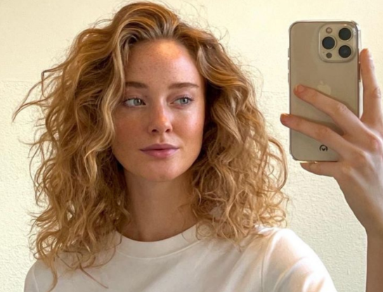 Así es el truco viral para armarte los rulos con broches de ropa