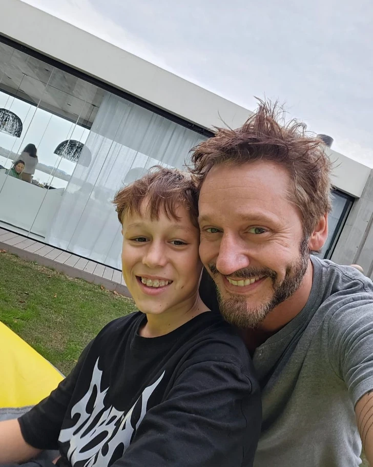 Vicuña con el cumpleañero, Beltrán