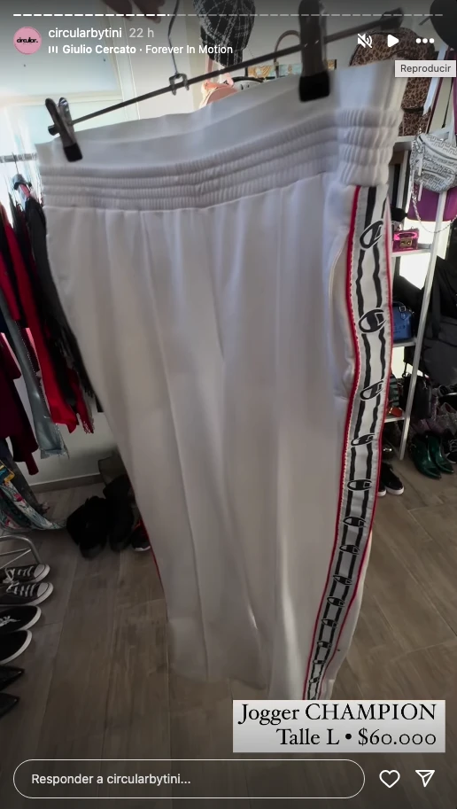 Algunos de los productos que puso en venta Cande Tinelli, con sus precios.