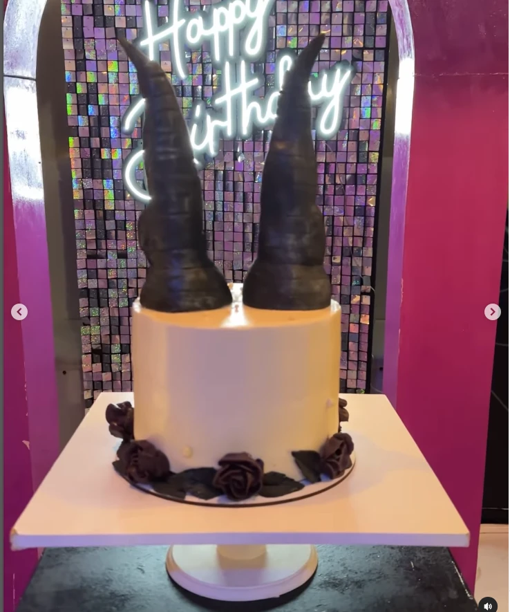 La torta con el diseño de Maléfica